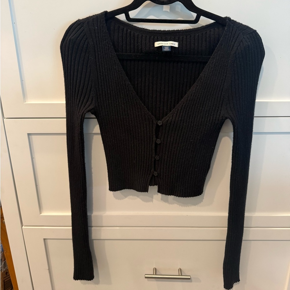 America Eagle  sweater/cardigan.  Black size m
